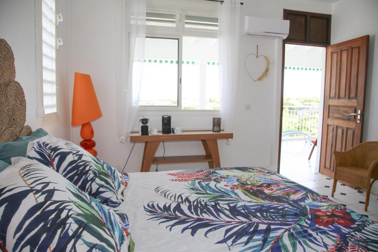 Villa Theo , Chambre D'Hotes , Petit Dejeuner, Table D'Hotes 상트 안느 외부 사진